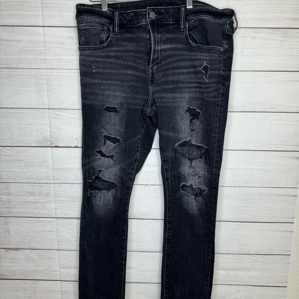 American Eagle Skinny Ripped Skinny Jeans Size 36